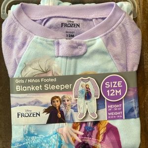 Disney Frozen NWT Blanket Sleeper Size 12 Months